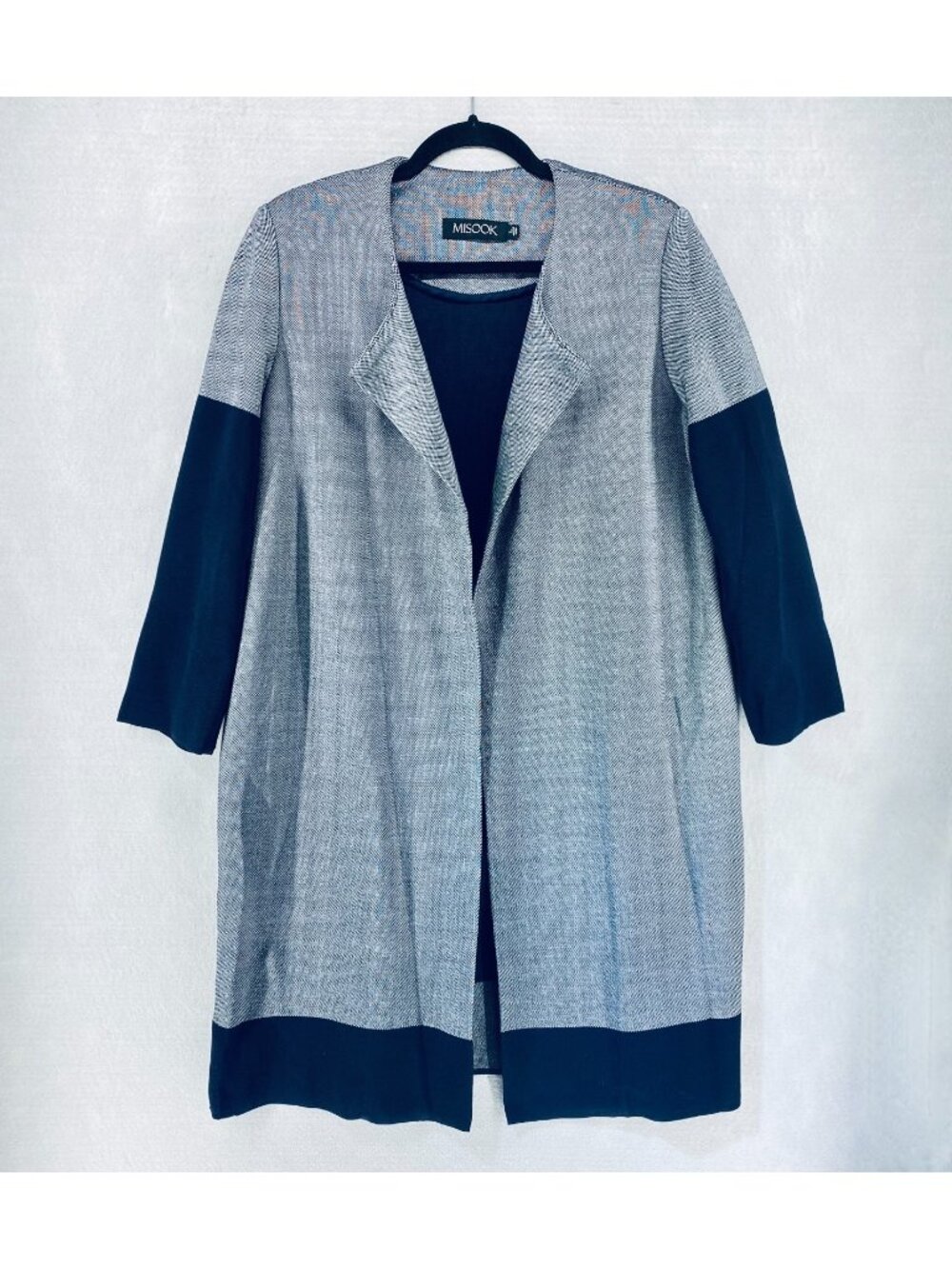 Misook Jacket Womens L Gray Stretch 3/4 Sleeve Blazer Coat Career Minimalist